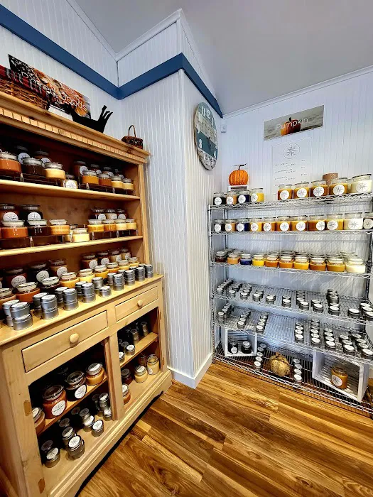 Lakehouse Candle Company 1