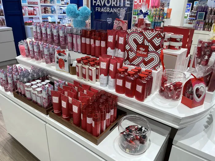 Bath & Body Works 7