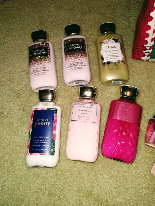 Bath & Body Works 2