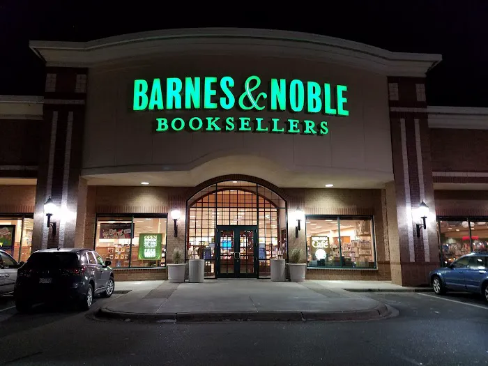 Barnes & Noble 5