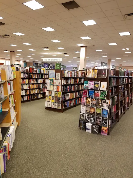 Barnes & Noble 1