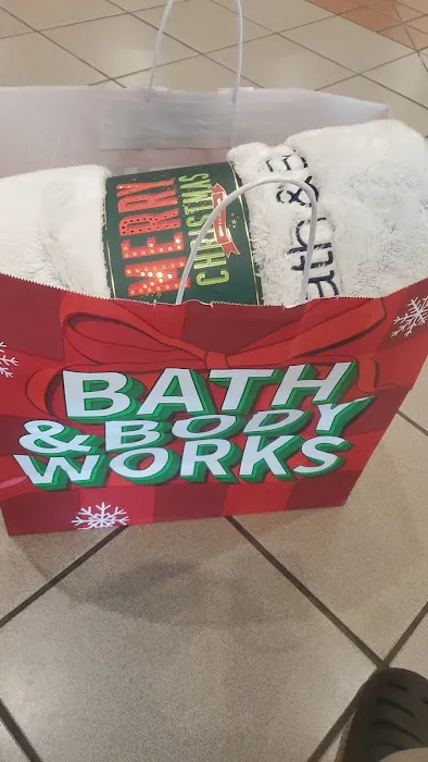 Bath & Body Works 4