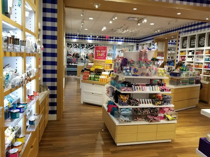 Bath & Body Works 4