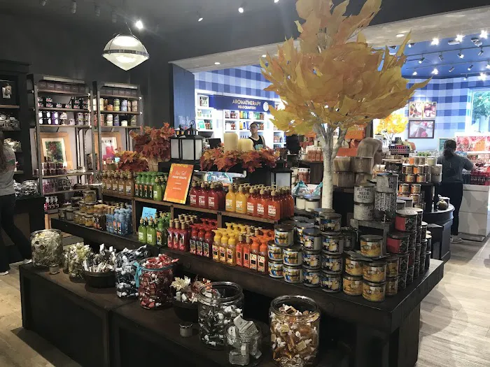 Bath & Body Works 4