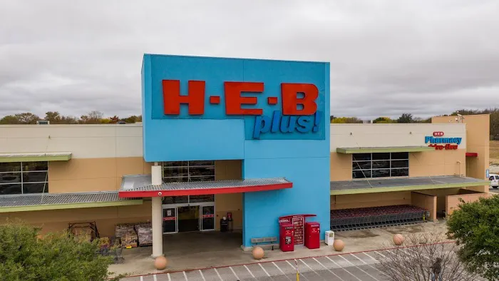 H-E-B plus! 5