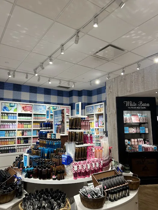 Bath & Body Works 1