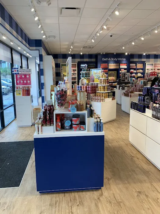 Bath & Body Works 6