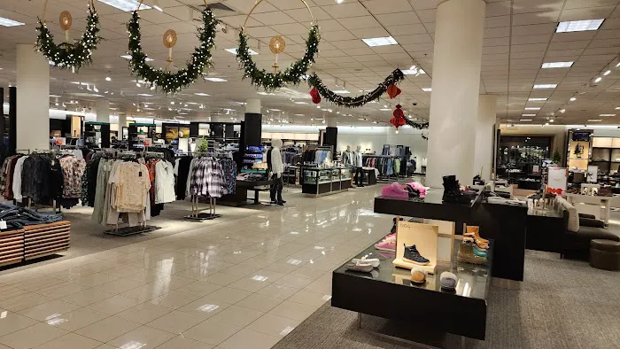 Nordstrom Fashion Place 6