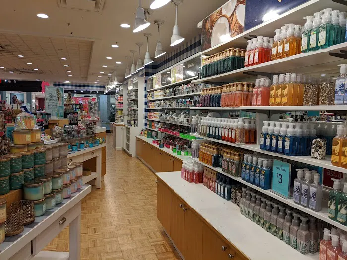 Bath & Body Works 7