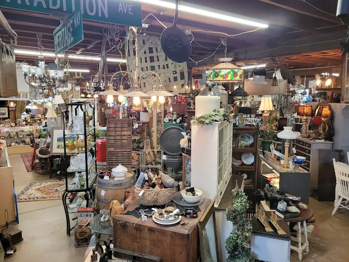 RoadRunner Antiques 2