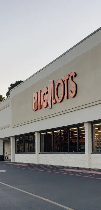 Big Lots 0