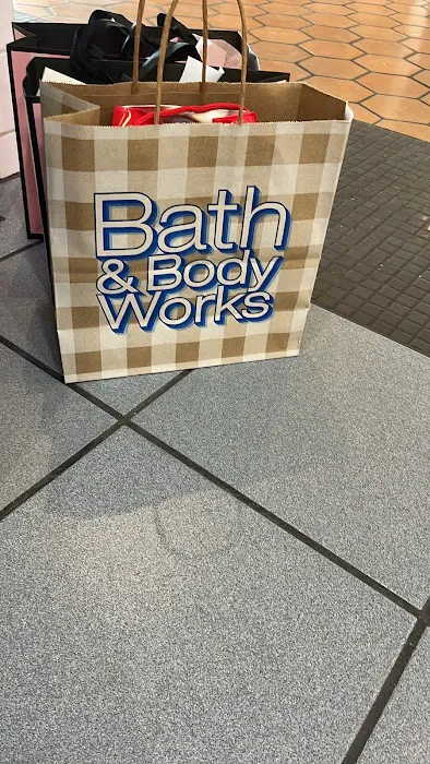 Bath & Body Works 3