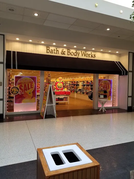 Bath & Body Works 4