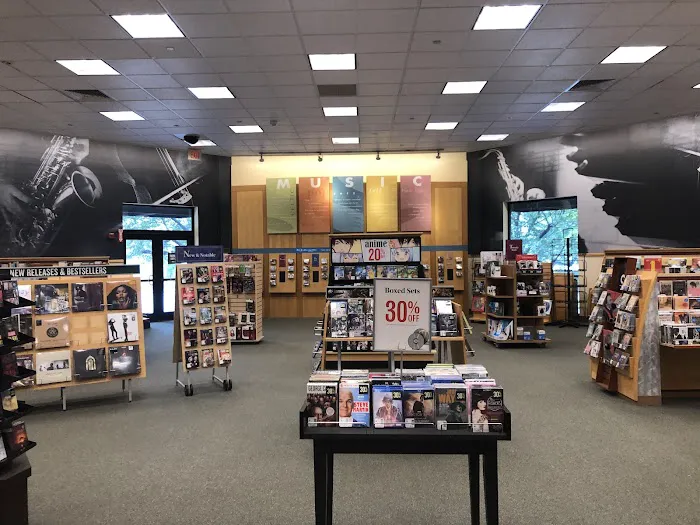 Barnes & Noble 2