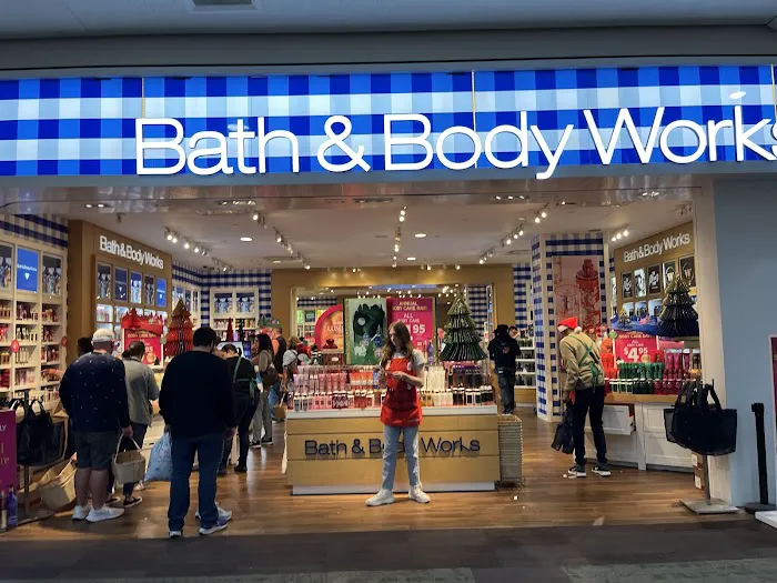 Bath & Body Works 2