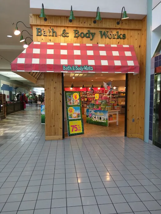 Bath & Body Works 2