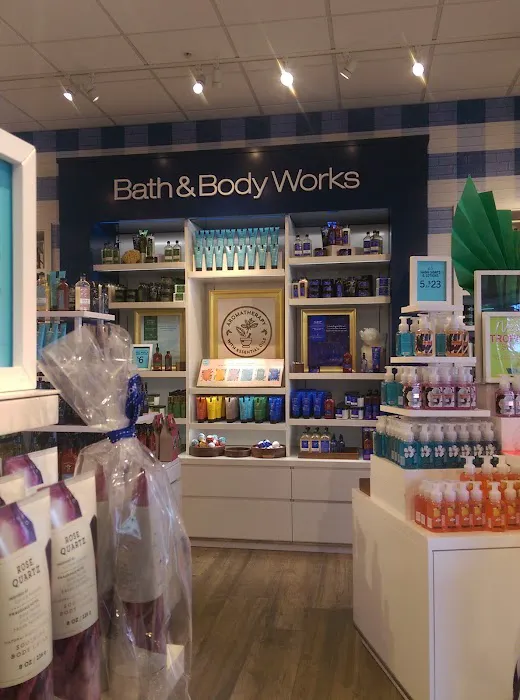 Bath & Body Works 8