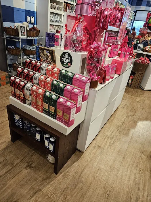 Bath & Body Works 6