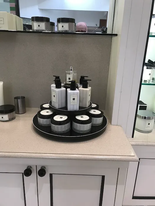 Jo Malone London 8