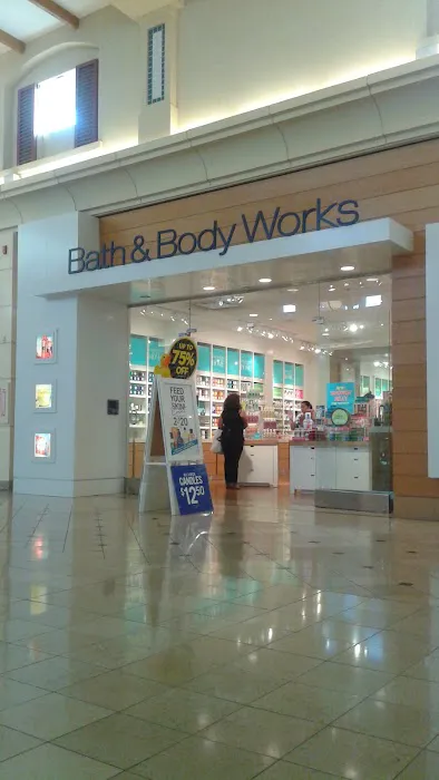 Bath & Body Works 4