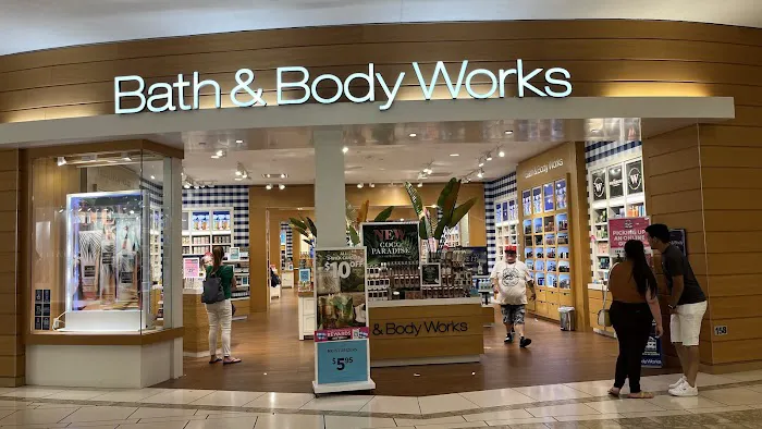 Bath & Body Works 4