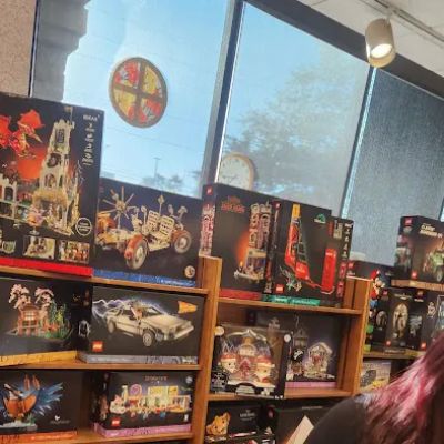 Barnes & Noble