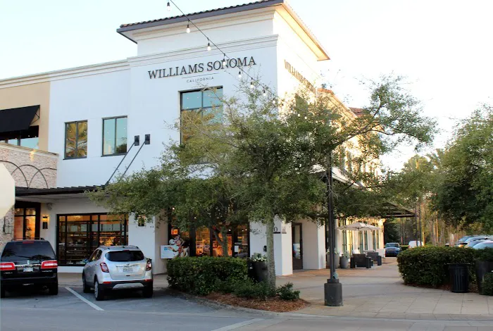 Williams-Sonoma 2