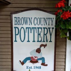 Brown County Pottery ico