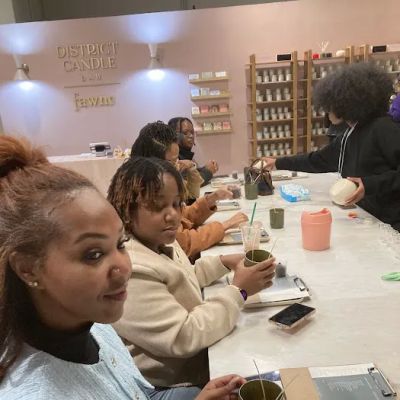 District Candle Lab
