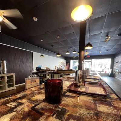 Cultivated Essentials Co. | Candle Studio | Candle Bar