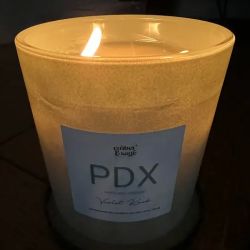 Woodie Candle Company ico