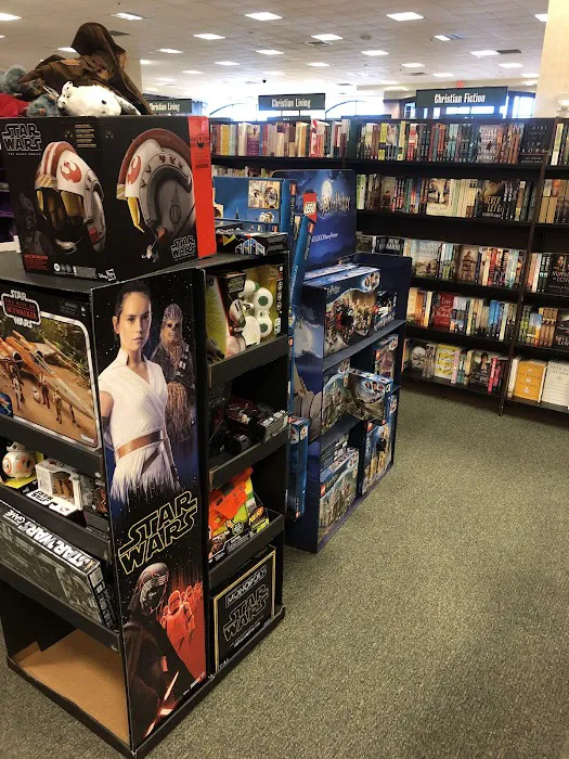 Barnes & Noble 8