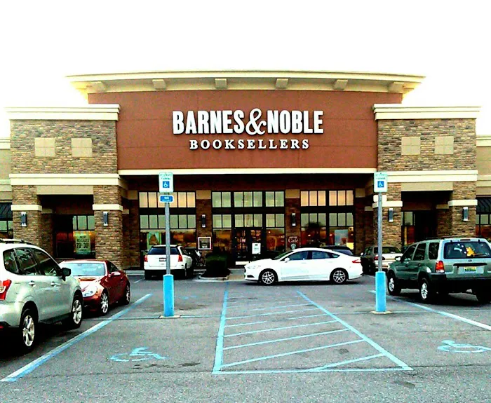 Barnes & Noble 9