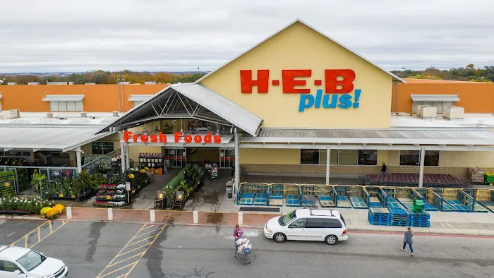 H-E-B plus! 9