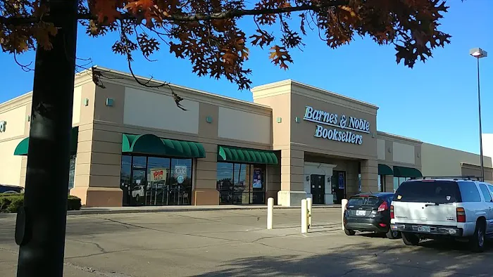 Barnes & Noble 7