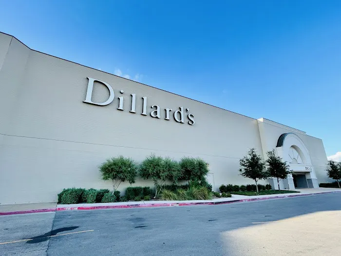 Dillard's 0