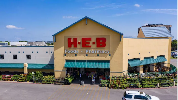 H-E-B 6