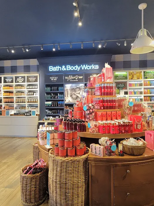 Bath & Body Works 2