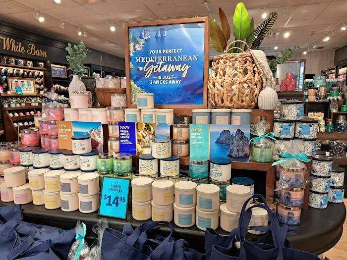 Bath & Body Works 2