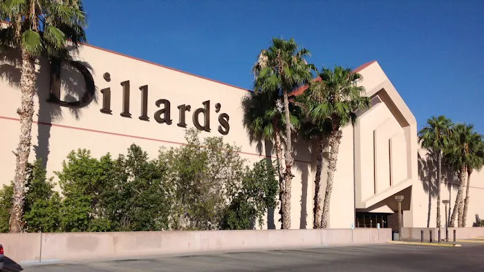 Dillard's 0