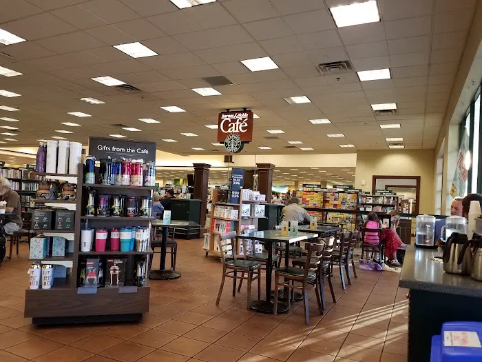 Barnes & Noble 2