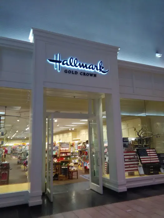 Amy's Hallmark Shop 5