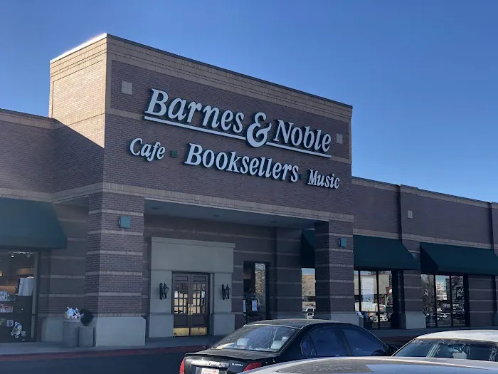 Barnes & Noble 0