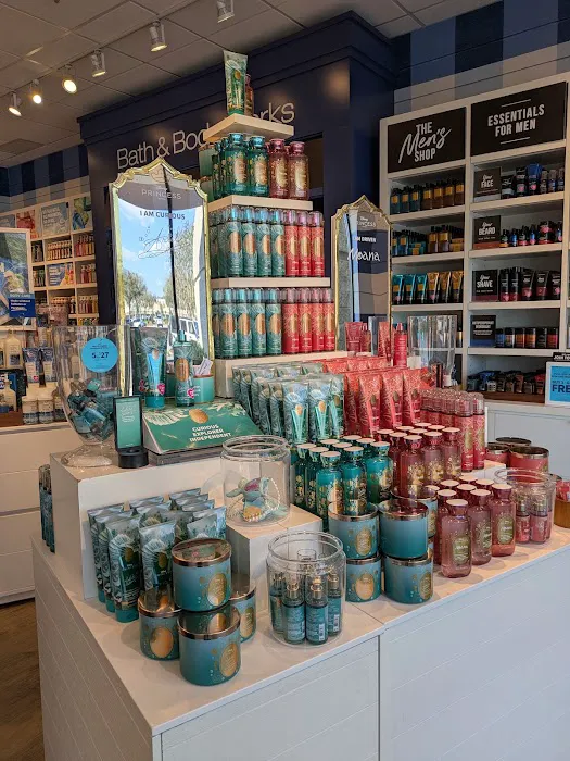 Bath & Body Works 1