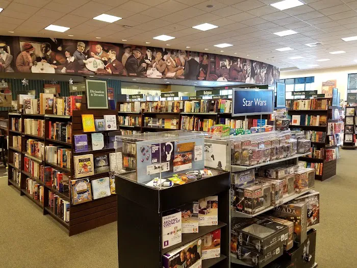 Barnes & Noble 6