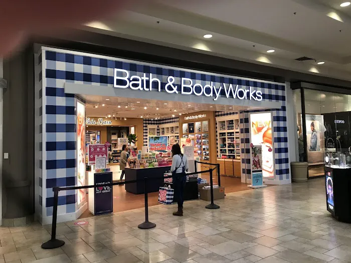 Bath & Body Works 8