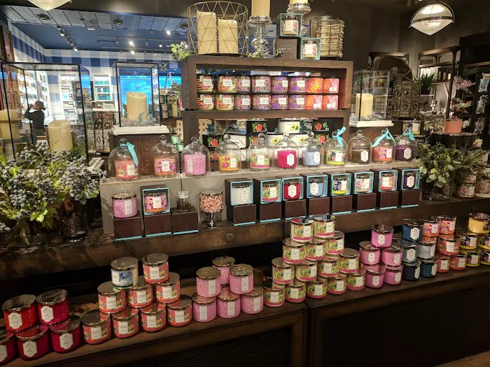 Bath & Body Works 9