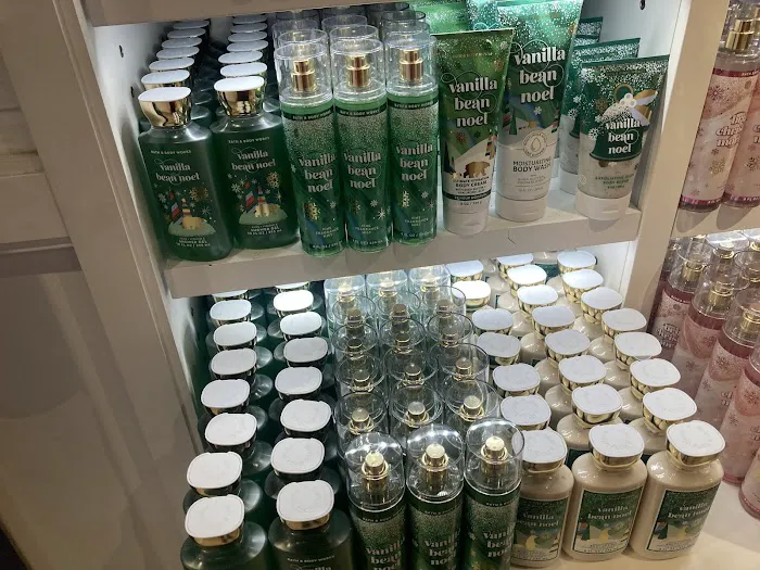 Bath & Body Works 2
