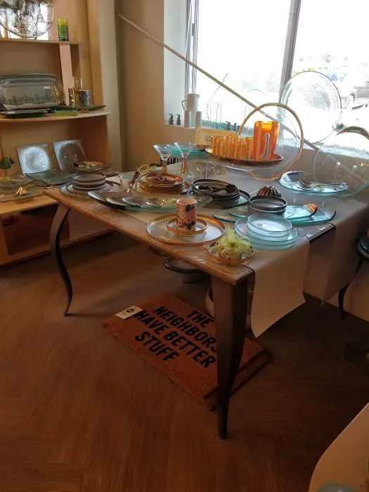 Annieglass Inc 2