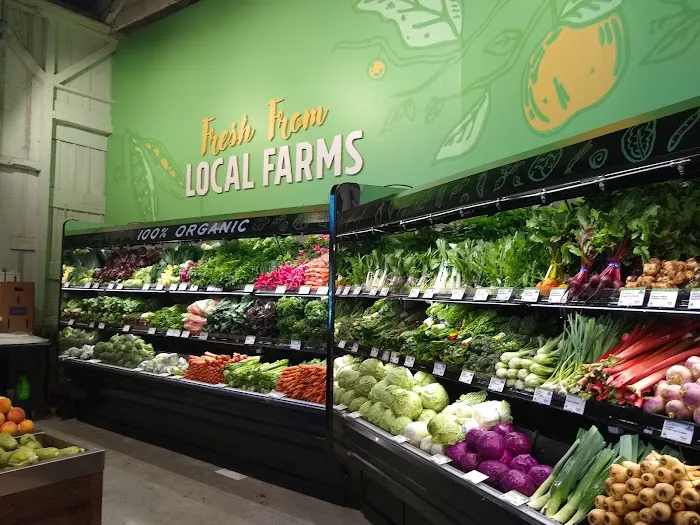 New Leaf Community Markets - Aptos 5
